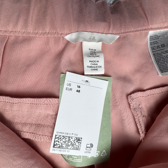 NWT H&M Tailored High-rise Wide Tapered Ankle Trouser Pant Powder Pink Size 16 - Picture 8 of 16